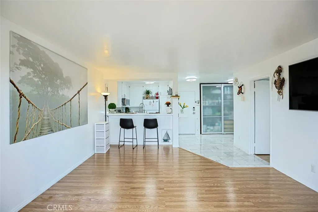 https://cdn.realtyfeed.com/cdn/127/306686854/e1454cc6231312bed87a1f6930dcec7c.webp