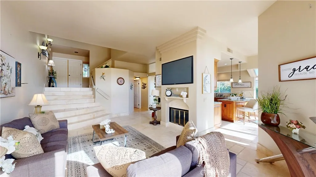 Photo #5: CV26073912 Listing: Photo #5