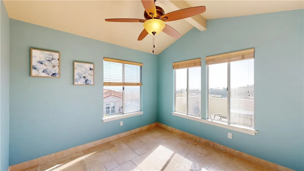 https://cdn.realtyfeed.com/cdn/127/306686884/651da48d5c1d14132ba5e85fa63994d4.webp