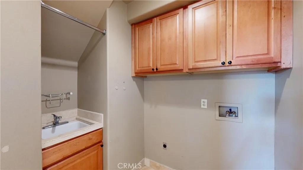 Photo #15: CV26073912 Listing: Photo #15
