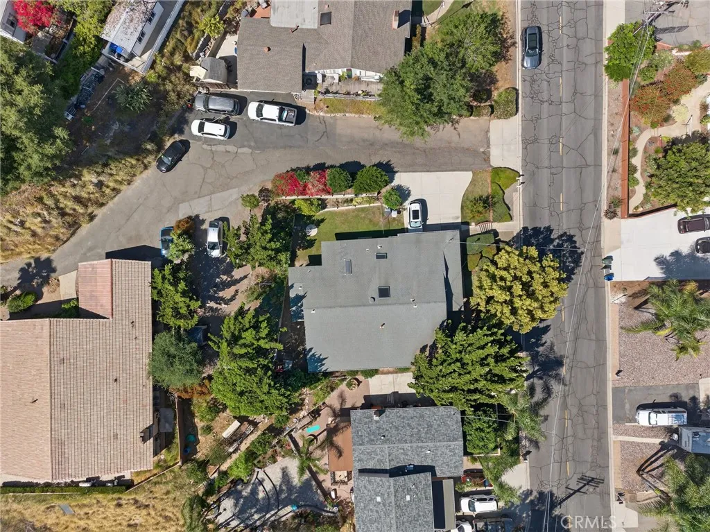 https://cdn.realtyfeed.com/cdn/127/306686930/a03d84393b98da036e13c94bebdc03f3.webp