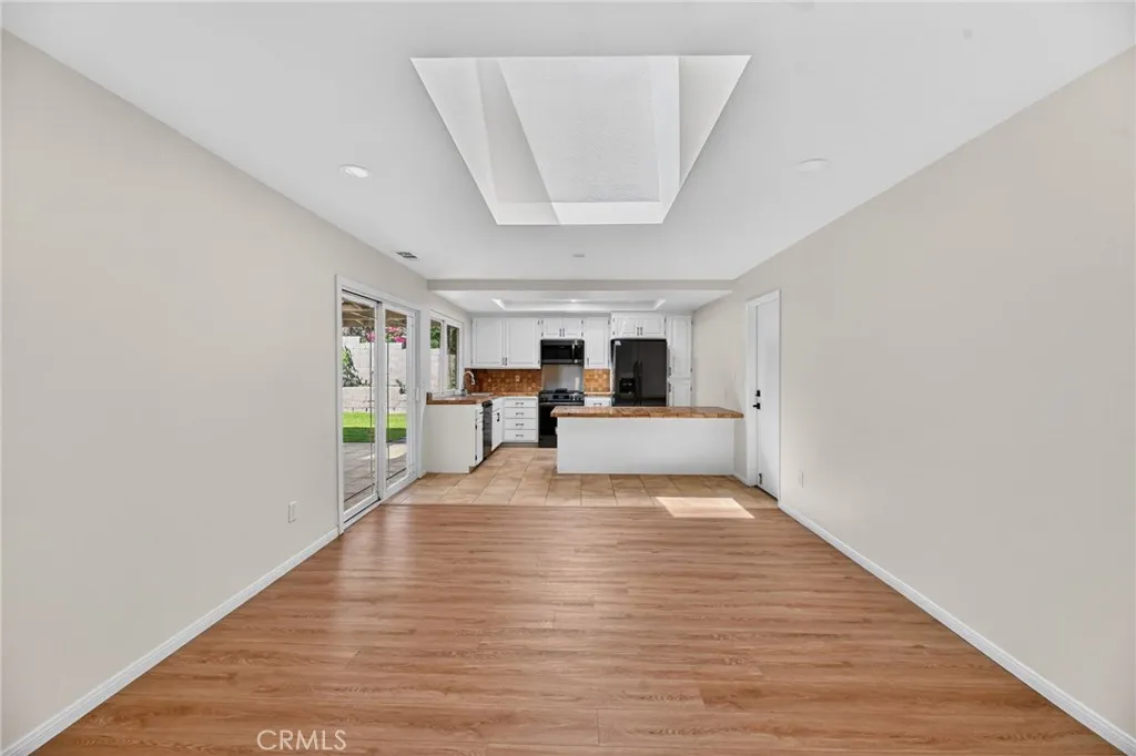 https://cdn.realtyfeed.com/cdn/127/306686930/a615ed6154d74eb2ae758bd62c9230e1.webp