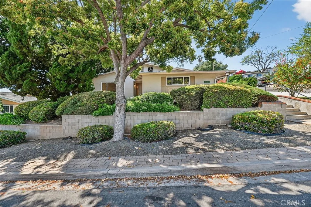 https://cdn.realtyfeed.com/cdn/127/306686930/b2845beaf866c6f30165b8515336cdf1.webp