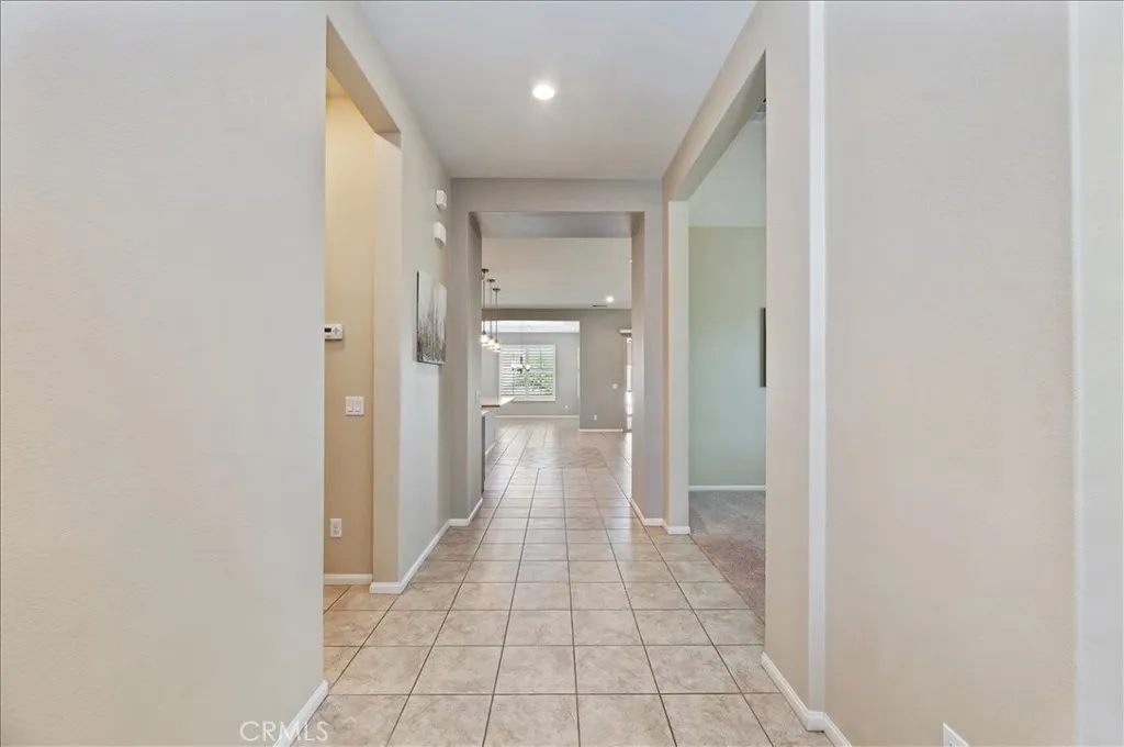 1394 Via La Presa, Hemet, CA 92545 - Photo 5 of 63, Hemet, CA