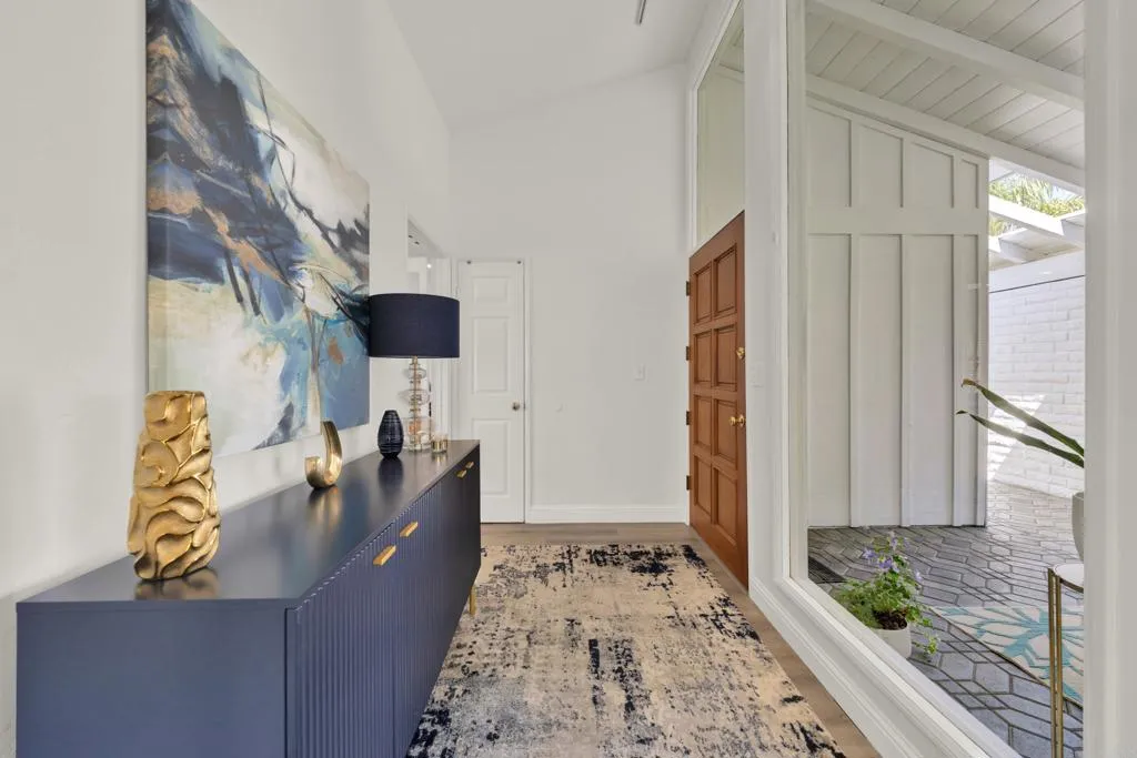 https://cdn.realtyfeed.com/cdn/127/306686973/f096846b425132a59d6eed26d7c13933.webp