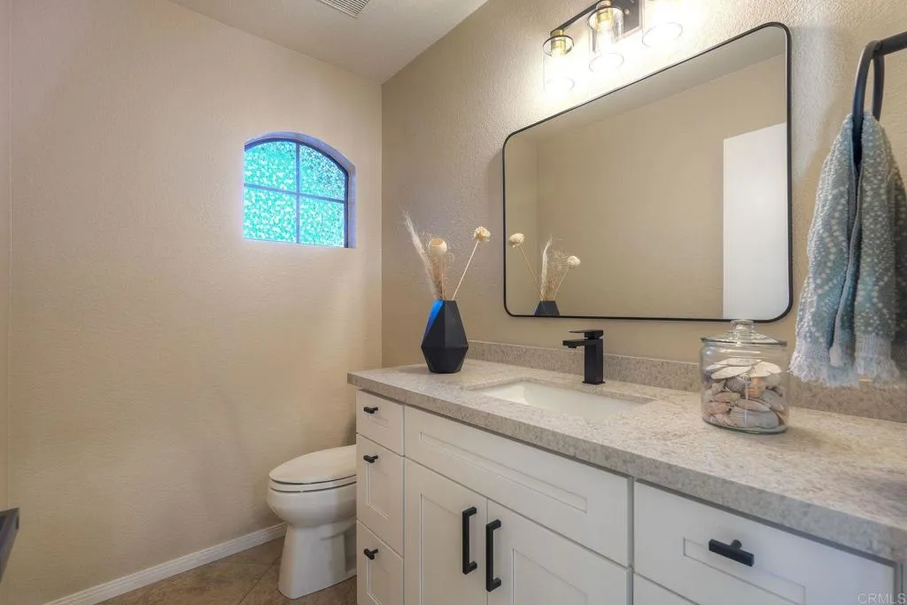 https://cdn.realtyfeed.com/cdn/127/306687017/c8c4d28a44414944e1c88c5395e5ed6c.webp