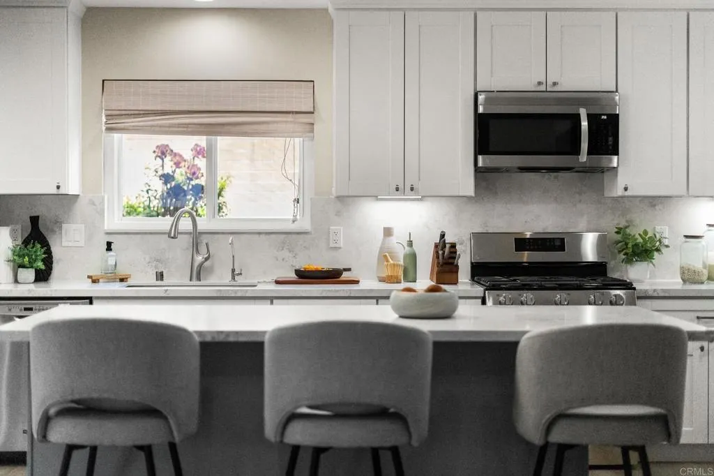 https://cdn.realtyfeed.com/cdn/127/306687020/02bcc935b31f61e4fb2457d972d6f53d.webp