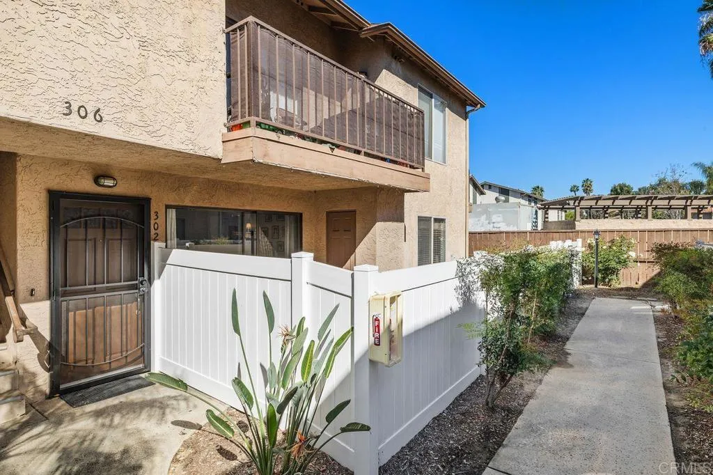 https://cdn.realtyfeed.com/cdn/127/306687027/0c4f958734a7c994c2a8a114371d8c5e.webp