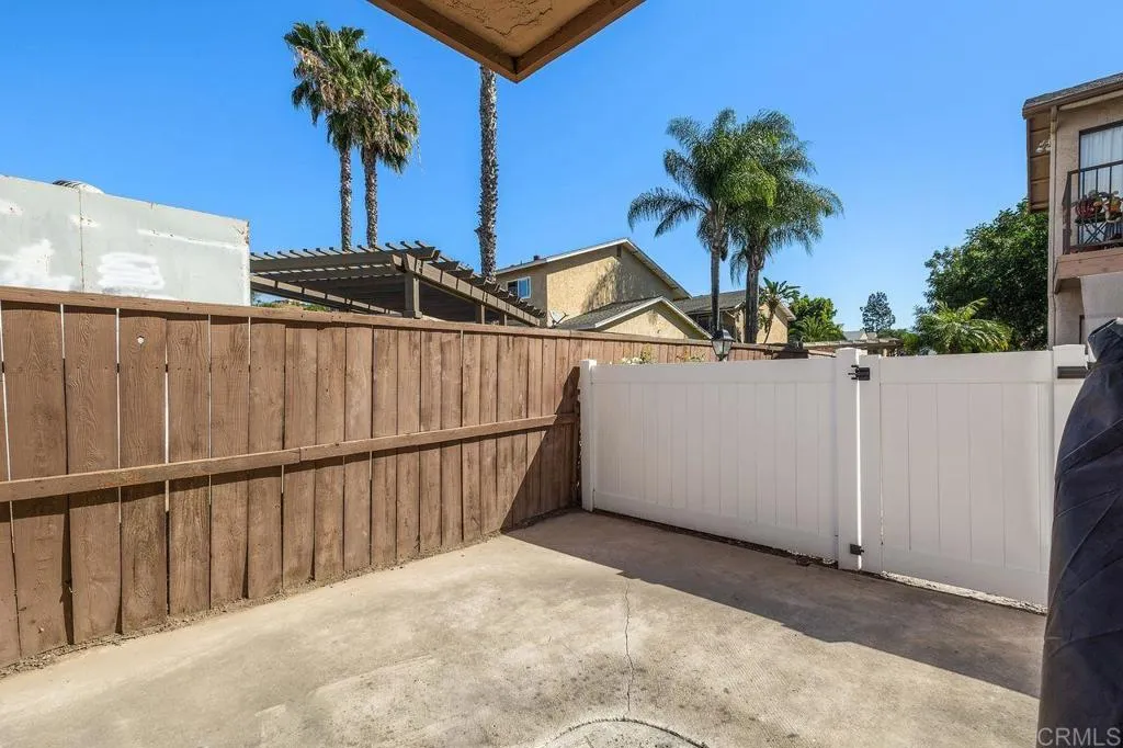 https://cdn.realtyfeed.com/cdn/127/306687027/5a0baaaa68ea0aecf0adc9a6a06d6802.webp