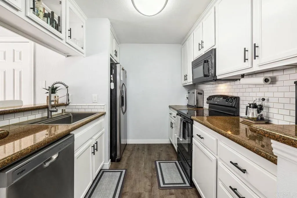https://cdn.realtyfeed.com/cdn/127/306687027/6e514261954dc1e799c7859a678748cf.webp