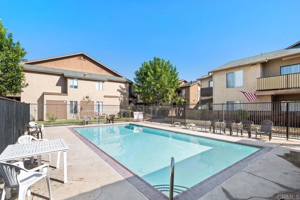 https://cdn.realtyfeed.com/cdn/127/306687027/7cdc080f69ae88edb90c92a009bfe70f.webp