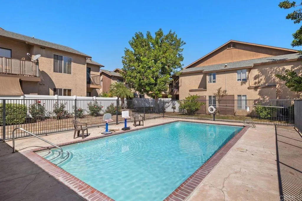 https://cdn.realtyfeed.com/cdn/127/306687027/7eb69fedce48c70c1ed60632c0f84278.webp