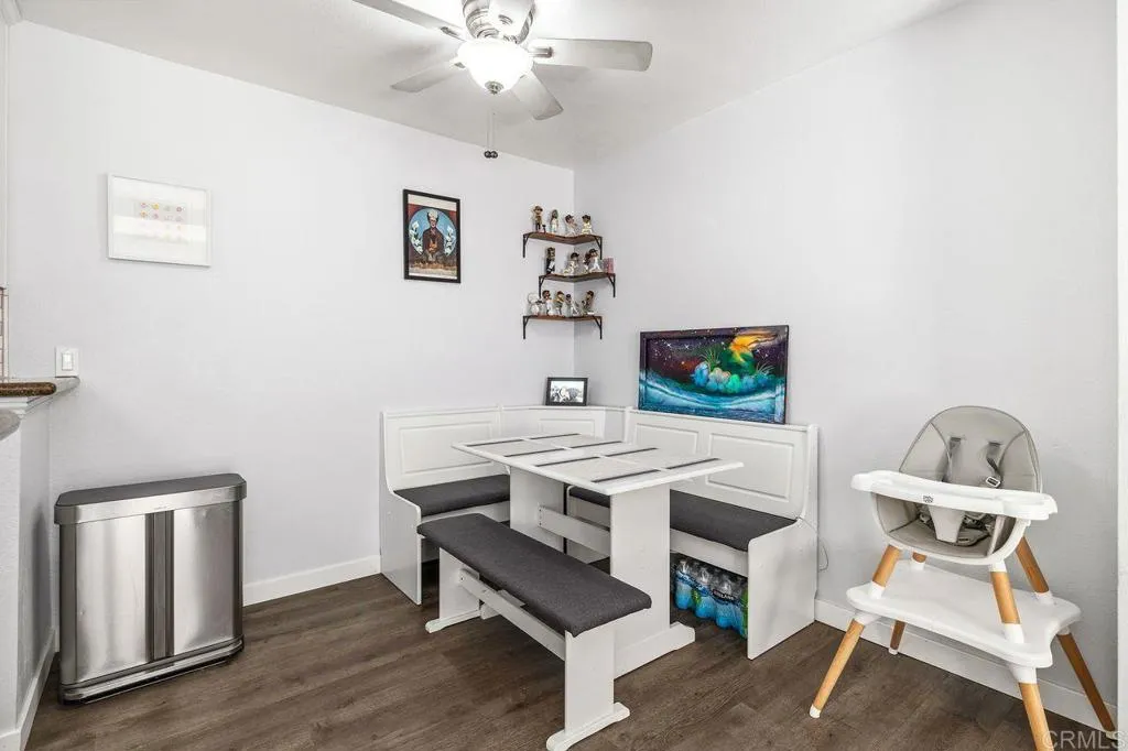 https://cdn.realtyfeed.com/cdn/127/306687027/b56f1565c9eee4bc89ce4071d845a2ce.webp