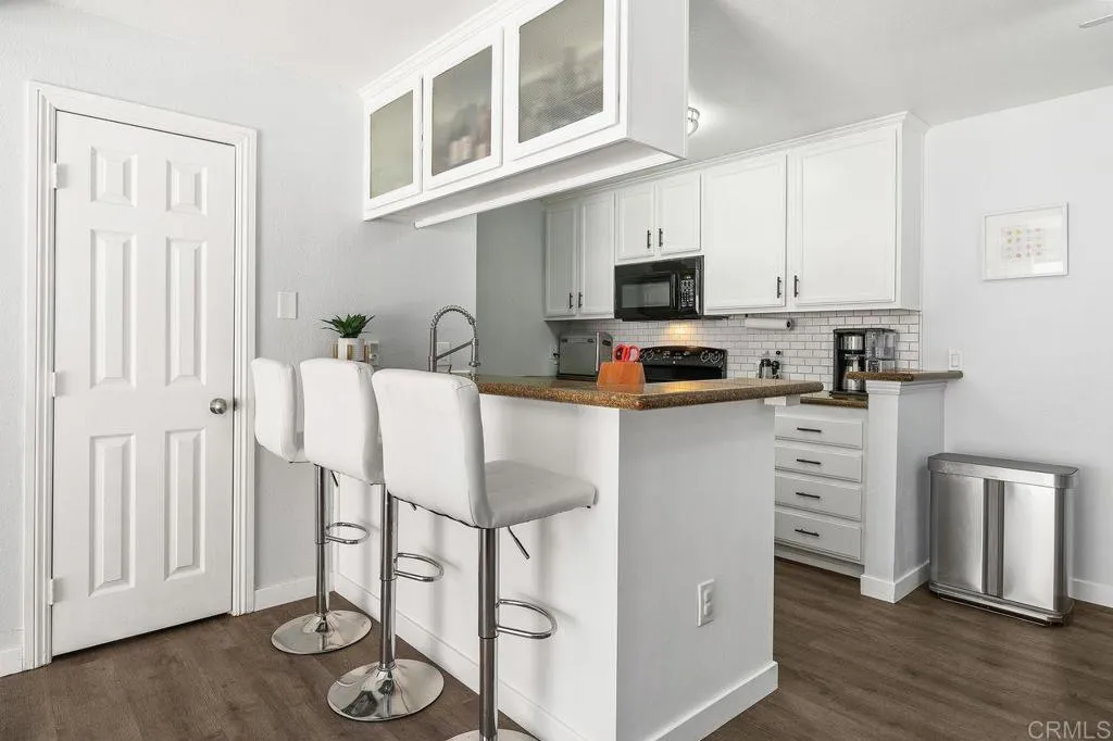 https://cdn.realtyfeed.com/cdn/127/306687027/fc998b7cc1bdd2bc2c7a3d7ebfa978e6.webp