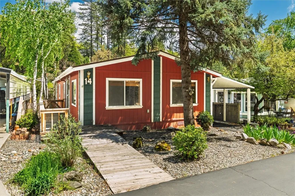 39737 Road 274 Unit 14, Bass Lake, CA 93604 - Photo 3 of 31, Bass Lake, CA