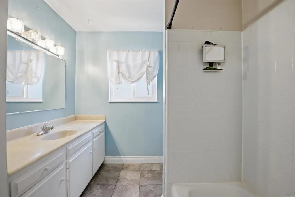 https://cdn.realtyfeed.com/cdn/127/306687046/198ae90df69eb7008b9c05e45c28583f.webp