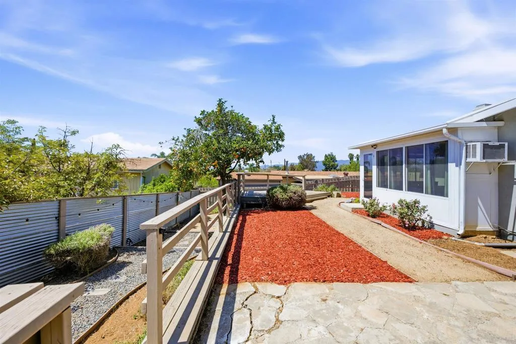 https://cdn.realtyfeed.com/cdn/127/306687046/2d5582cda6bfa6e8d1c3468ffa2698d3.webp