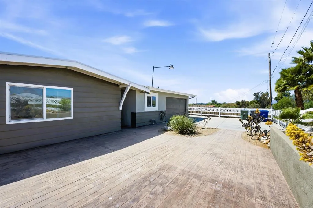 https://cdn.realtyfeed.com/cdn/127/306687046/d313776342e8908f4b48221111b53229.webp