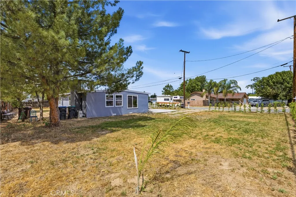 26917 Yale St, Hemet, CA 92544 - Photo 4 of 50, Hemet, CA