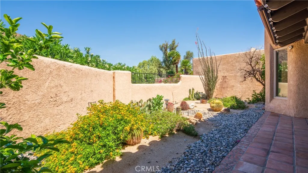 https://cdn.realtyfeed.com/cdn/127/306687071/05fc520b324c234152699b78ae4358ef.webp