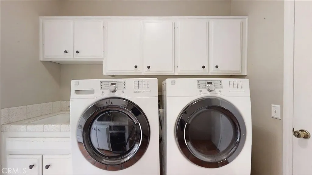 https://cdn.realtyfeed.com/cdn/127/306687071/115d02e928dfe8626a64ab270c4e8882.webp