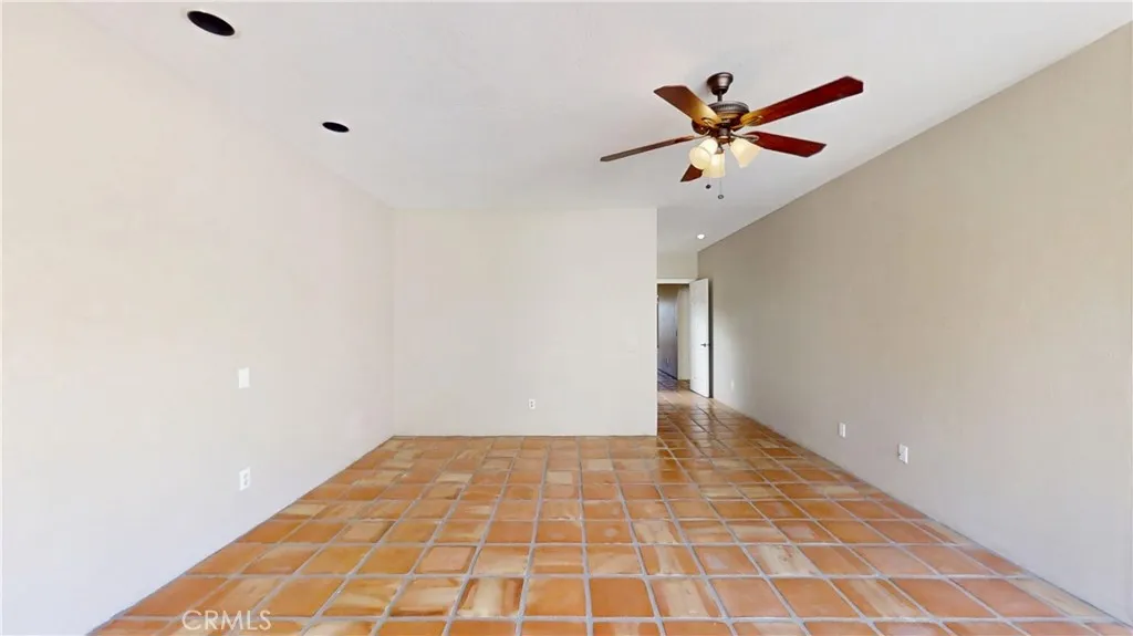 Photo #23: OC26074528 Listing: Photo #23