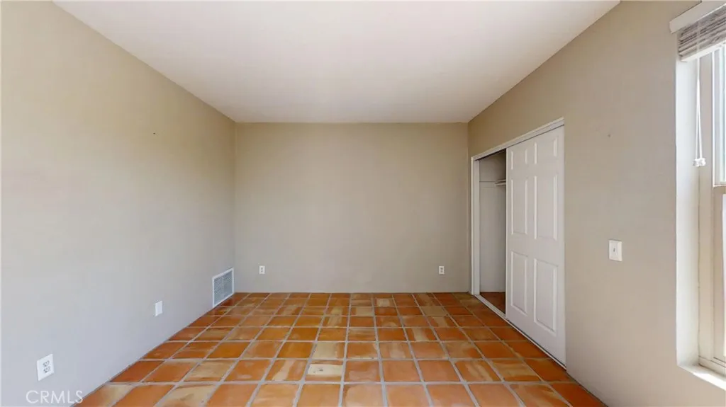 Photo #31: OC26074528 Listing: Photo #31