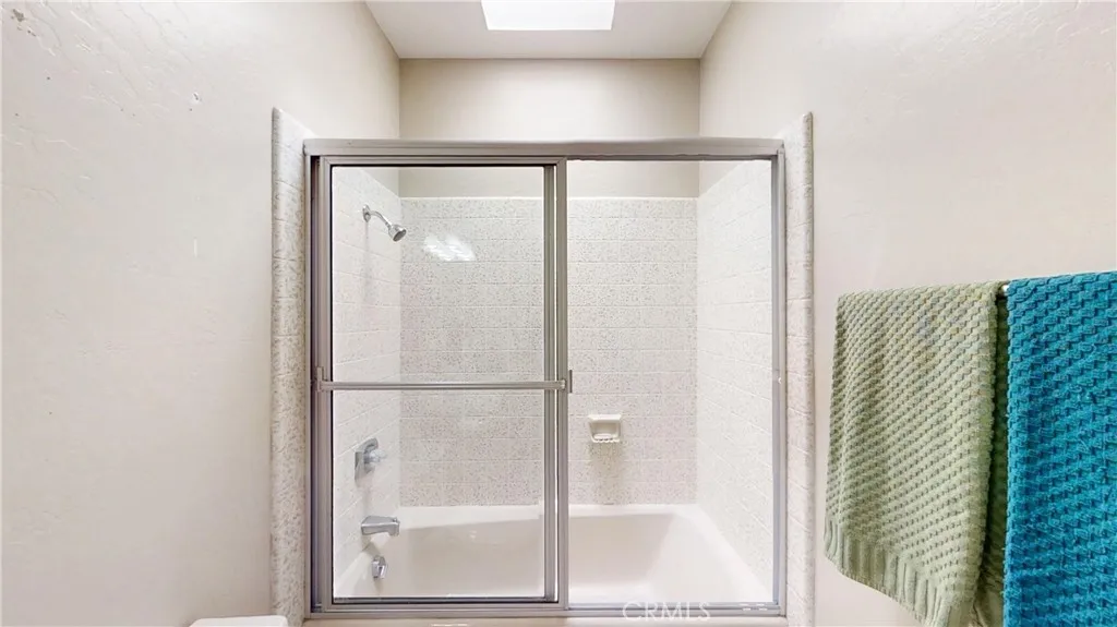 Photo #29: OC26074528 Listing: Photo #29