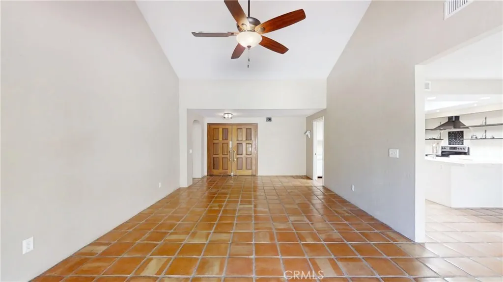 Photo #8: OC26074528 Listing: Photo #8