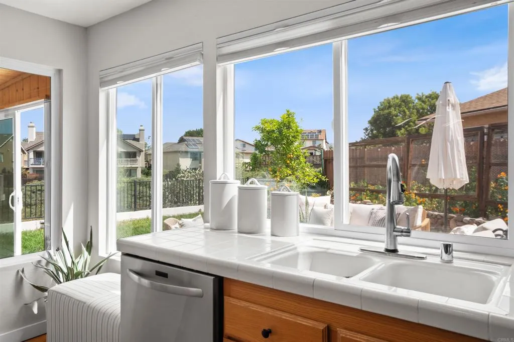 https://cdn.realtyfeed.com/cdn/127/306687082/8885e35aea6e0f92f10792fe34e7b4c6.webp