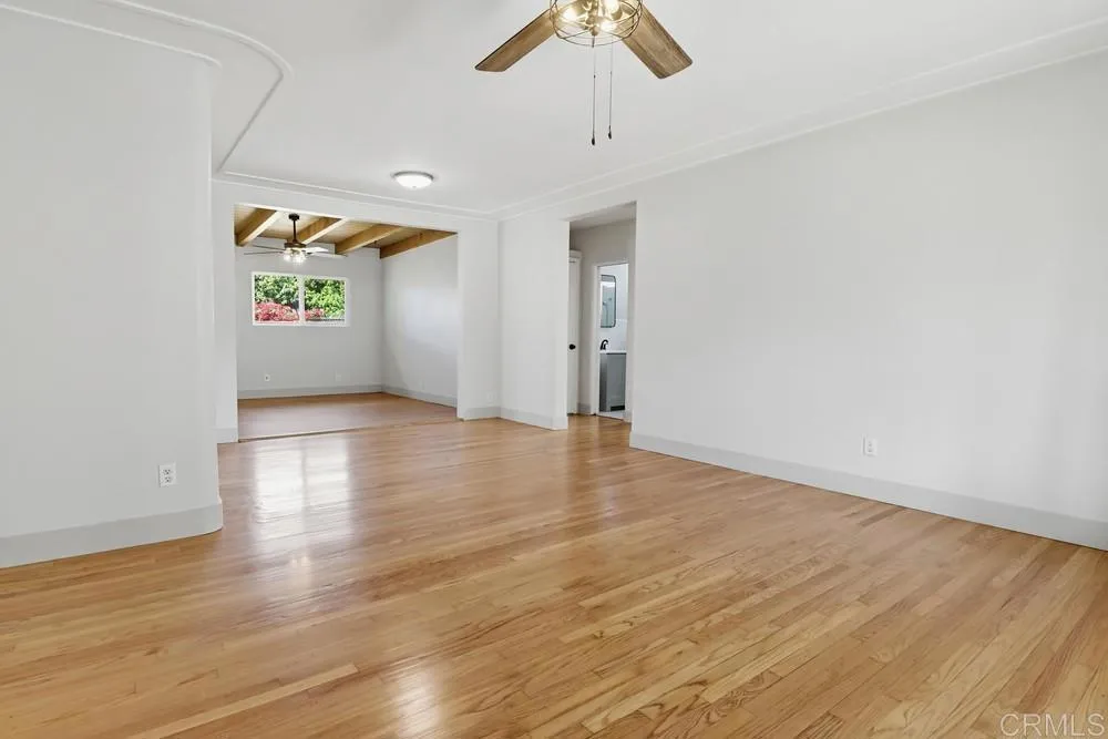 https://cdn.realtyfeed.com/cdn/127/306687127/d5203f4dd25cdc760ac4d8d225c109ef.webp
