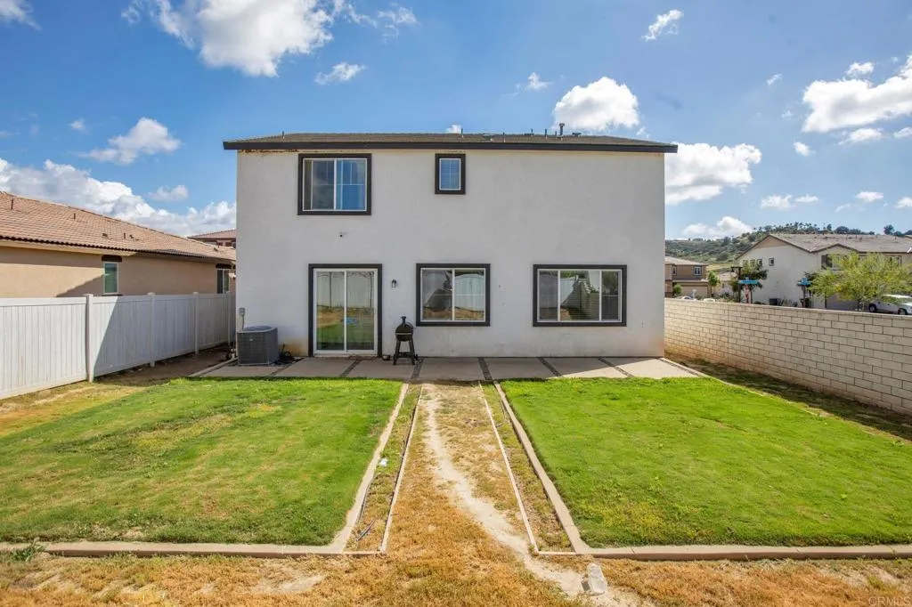 https://cdn.realtyfeed.com/cdn/127/306687131/8fdac01b753435003d30d58c439e4c8f.webp