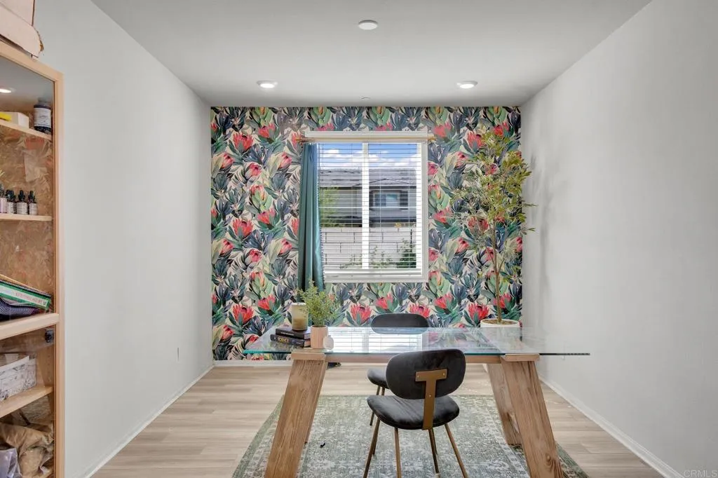 https://cdn.realtyfeed.com/cdn/127/306687131/a4bf72d3ae96a6b50449ceecb766b029.webp