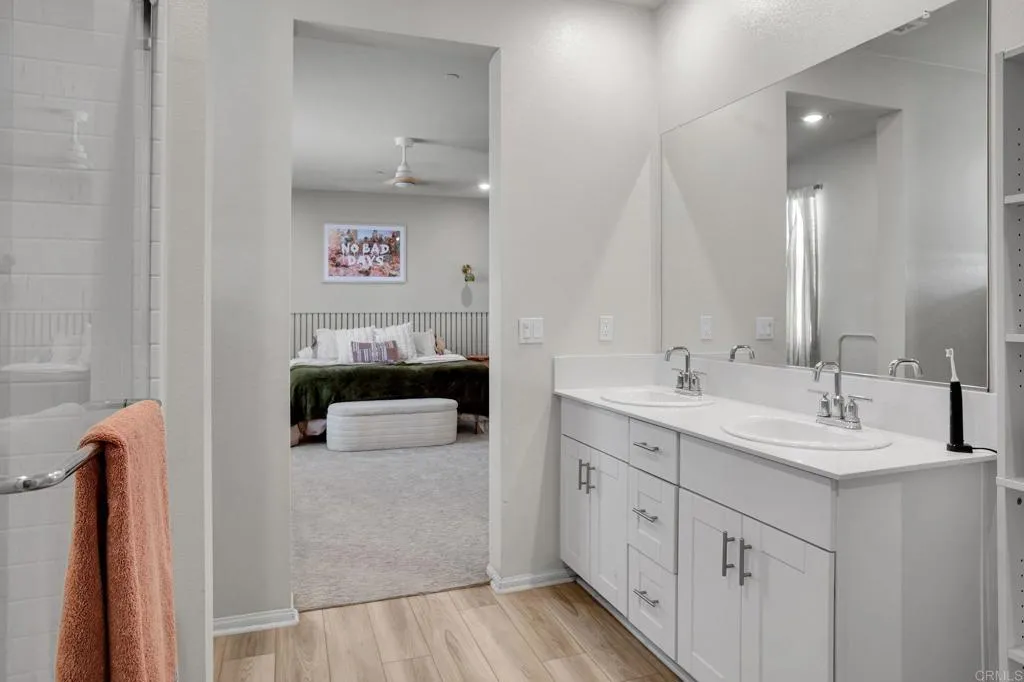 https://cdn.realtyfeed.com/cdn/127/306687131/c2472596a32fb4a64309fe20631bd9c7.webp