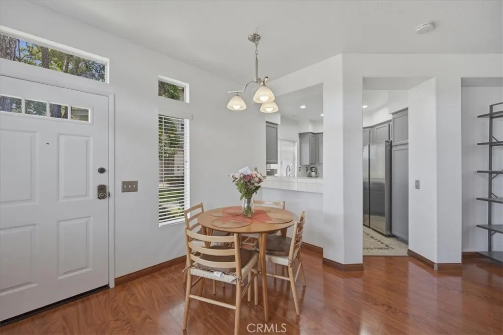 Photo #8: SW26043585 Listing: Photo #8