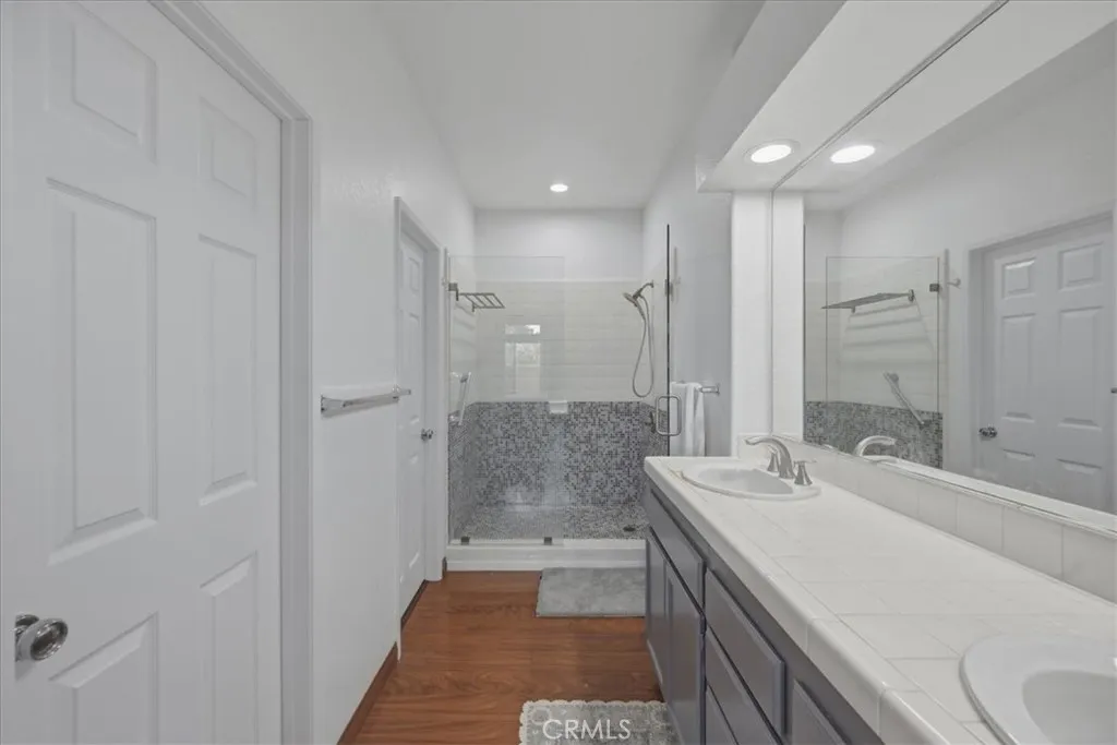 Photo #19: SW26043585 Listing: Photo #19