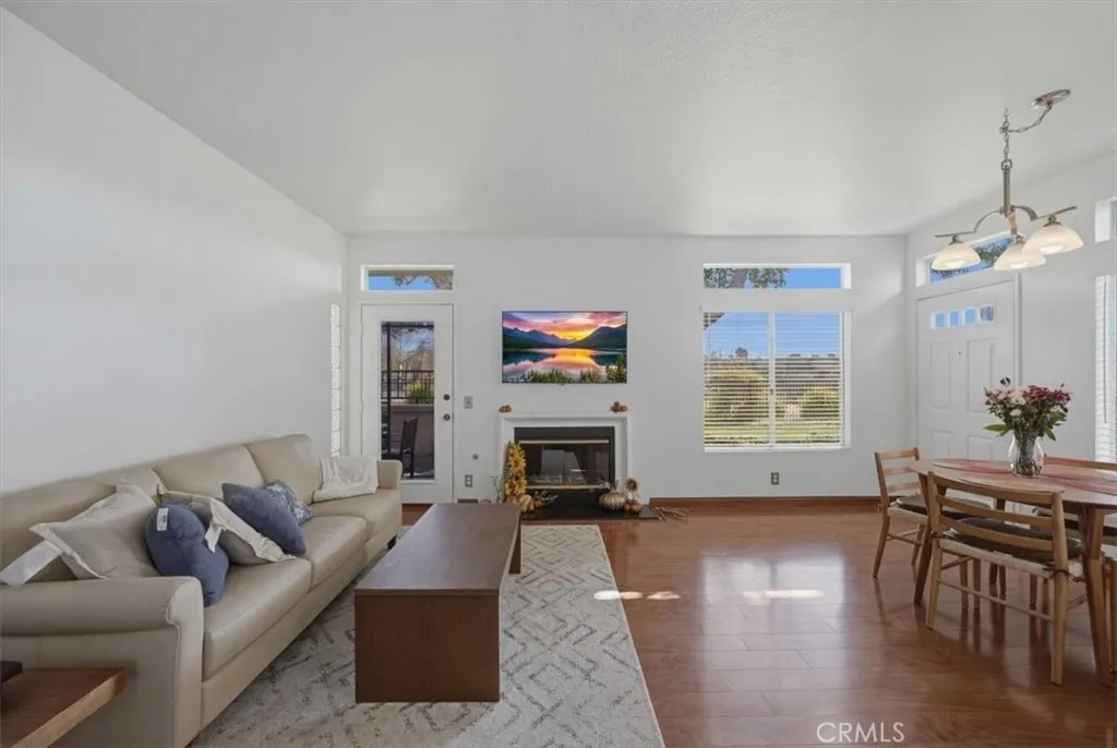 Photo #5: SW26043585 Listing: Photo #5