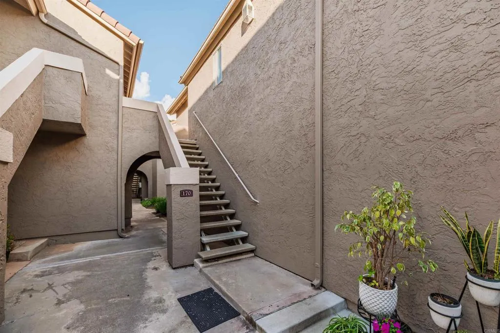 Photo #7: NDP2603403 Listing: Photo #7