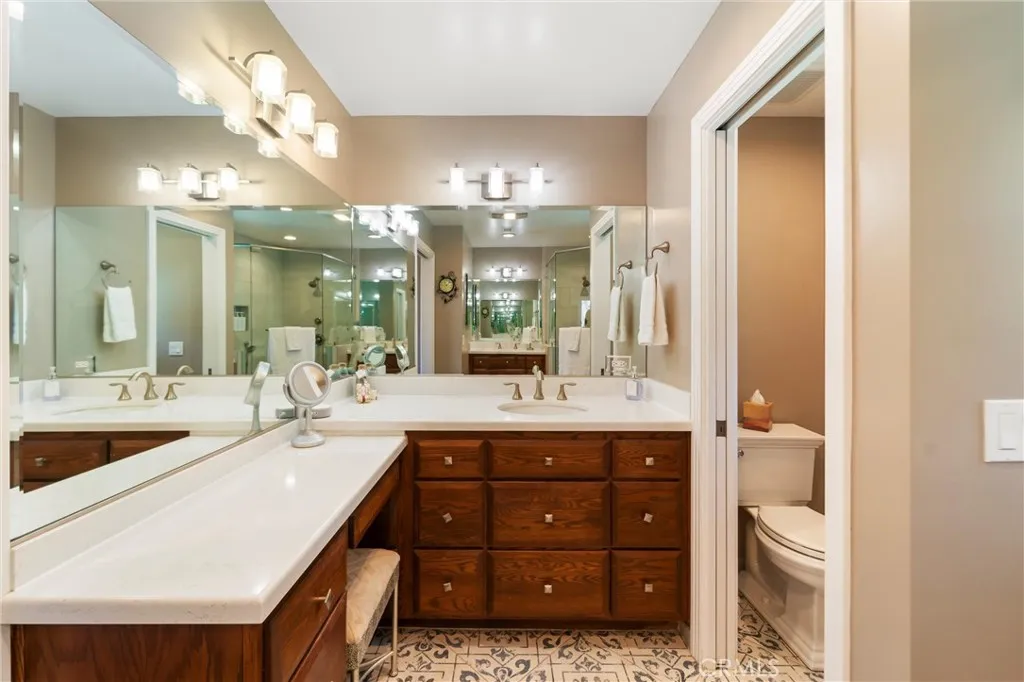 https://cdn.realtyfeed.com/cdn/127/306687212/01d224b35debd5027a2f6df78275bfe6.webp