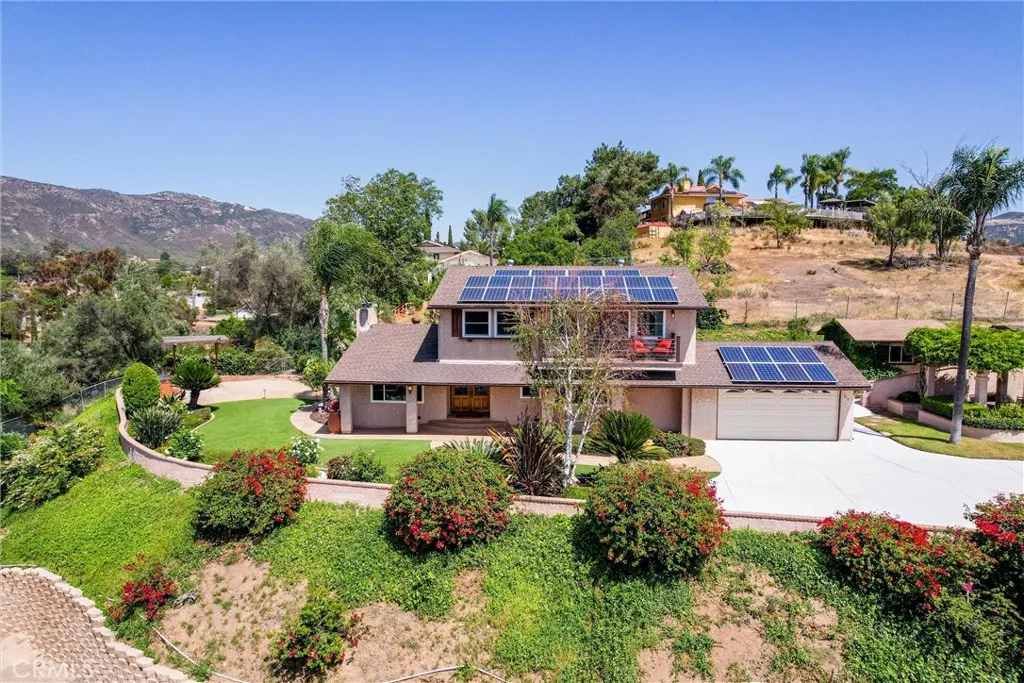 https://cdn.realtyfeed.com/cdn/127/306687212/478d6e1bcc99eb56dcb45ac1648d2d76.webp