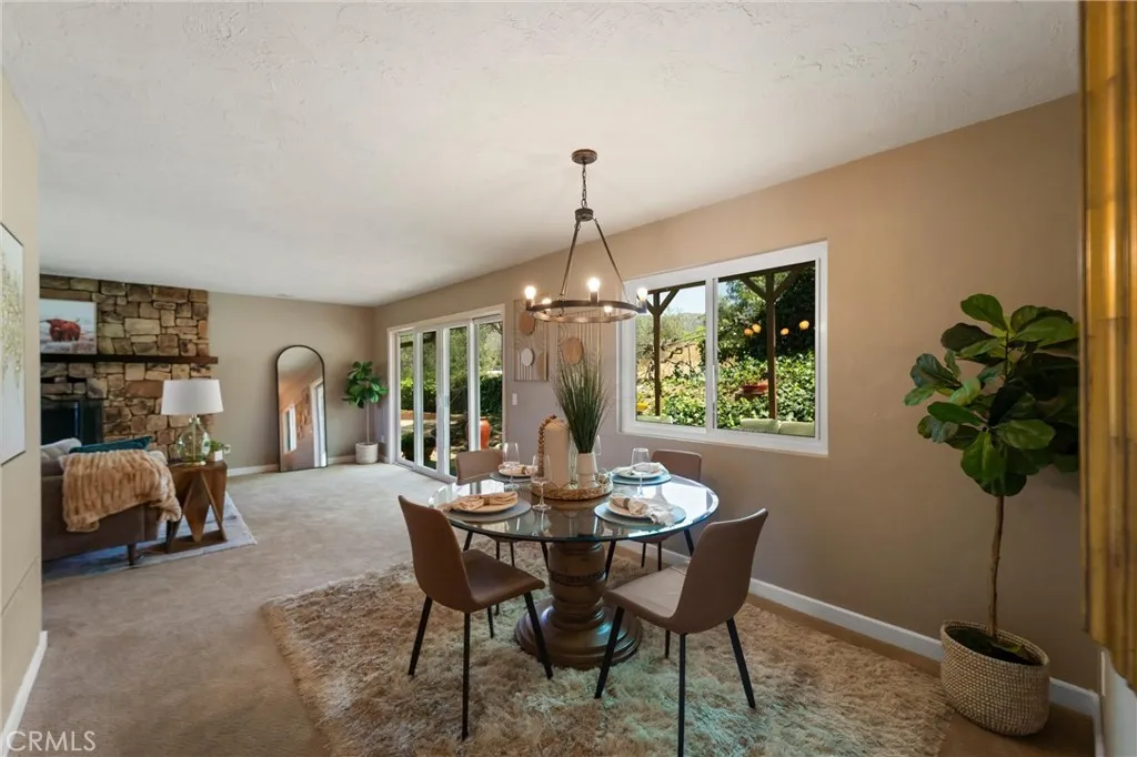https://cdn.realtyfeed.com/cdn/127/306687212/722ae21e560eb1b30a62072deb9ff4d9.webp