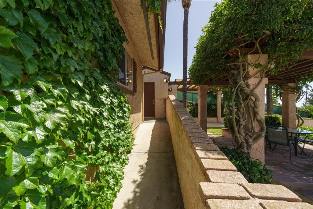 https://cdn.realtyfeed.com/cdn/127/306687212/a06f0d6c8dd126eef3f4b0bac15eb0e5.webp