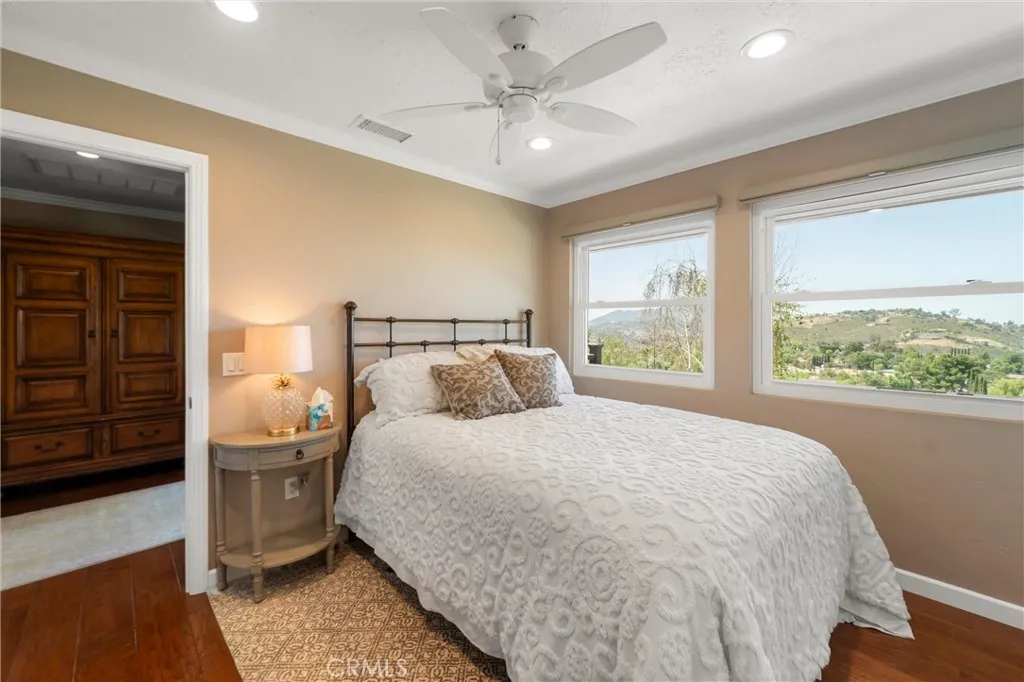 https://cdn.realtyfeed.com/cdn/127/306687212/d0eddb7200e99619335b07e0e5f2dd8a.webp