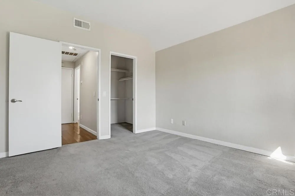 https://cdn.realtyfeed.com/cdn/127/306687251/15c6820fce1acfaf1d6203929e3907ed.webp