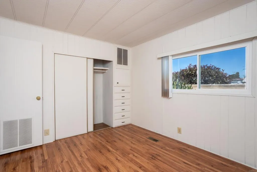 https://cdn.realtyfeed.com/cdn/127/306687257/0cdd4991d03cf7e34c9ca82c61aab07c.webp