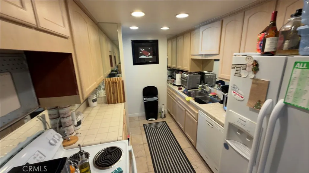 Photo #5: PW26068645 Listing: Photo #5