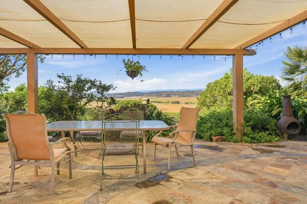 https://cdn.realtyfeed.com/cdn/127/306687371/c10e3f88539049208c75faabfc2d52d9.webp