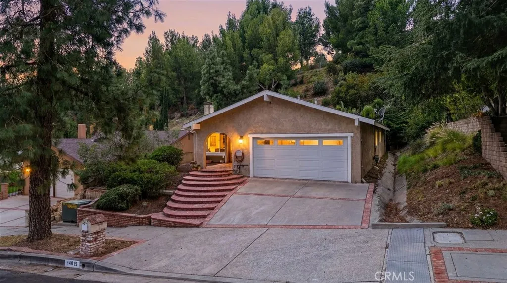 Sylmar, CA 91342