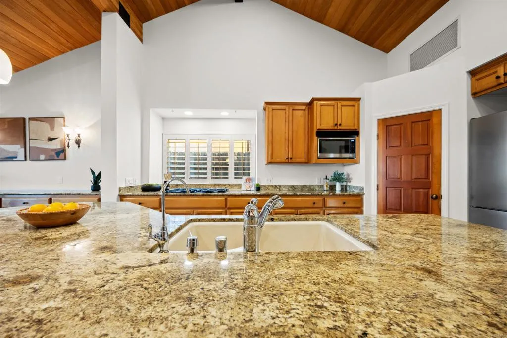 https://cdn.realtyfeed.com/cdn/127/306687441/d7c564afe0a9150dc50f7dc799468661.webp