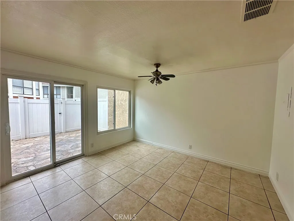 25885 Trabuco Unit 304, Lake Forest, CA 92630 - Photo 5 of 12, Lake Forest, CA